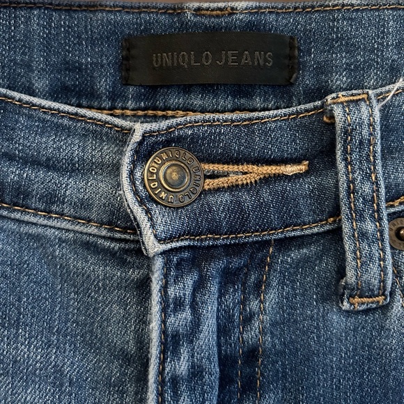 Uniqlo Denim Jeans - Picture 3 of 4
